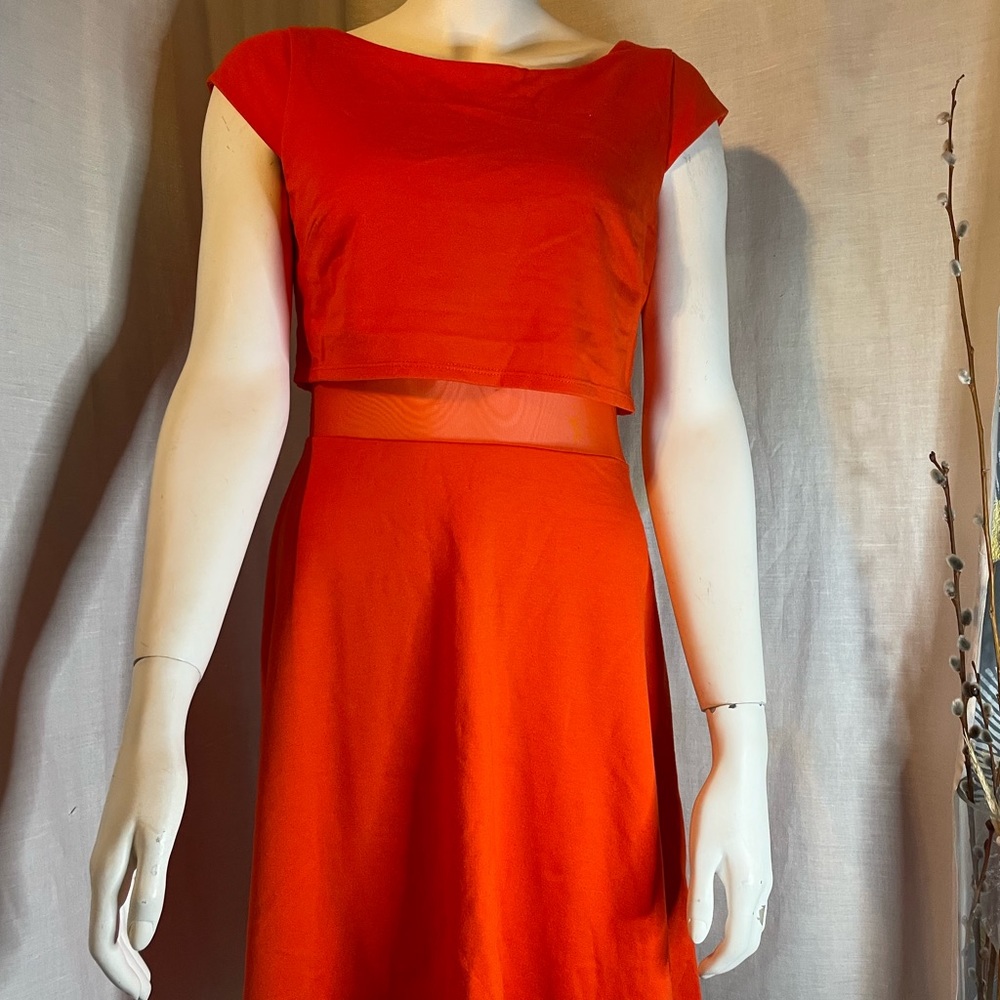 BAILEY 44 DRESS Lined Stretchy M, Coral, Stretchy, Mesh Accent At Waistline